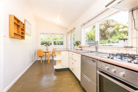 Photo of property in 28 Fairfield Avenue, Addington, Christchurch, 8024