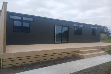 Photo of property in 18 Kent Street, Patea, 4520