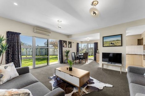 Photo of property in 35 Eureka Street, Alexandra, 9320