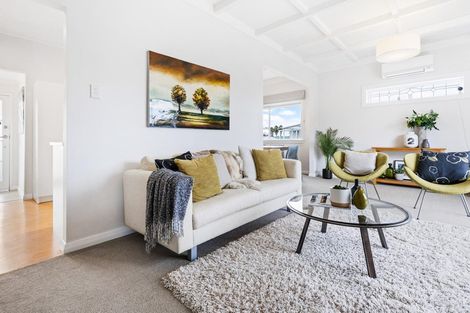 Photo of property in 797a Te Atatu Road, Te Atatu Peninsula, Auckland, 0610