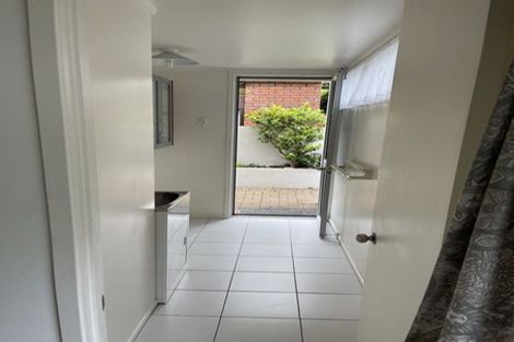 Photo of property in 2/14 Takutai Avenue, Bucklands Beach, Auckland, 2012