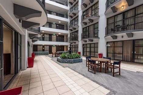 Photo of property in Atrium Towers, 1g/154 The Terrace, Wellington Central, Wellington, 6011