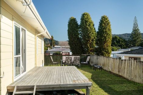 Photo of property in 10 Valley Road, Te Puke, 3119