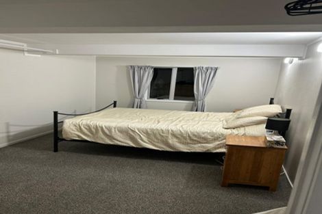 Photo of property in 121a Woodglen Road, Glen Eden, Auckland, 0602