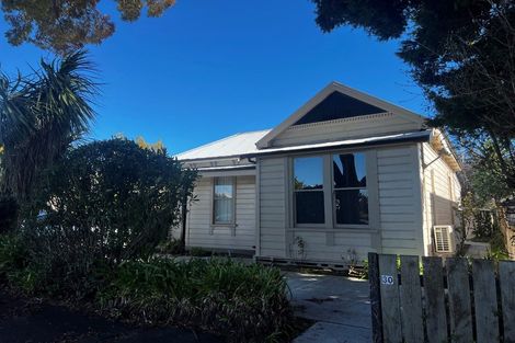 Photo of property in 30 Ada Street, Hokowhitu, Palmerston North, 4410