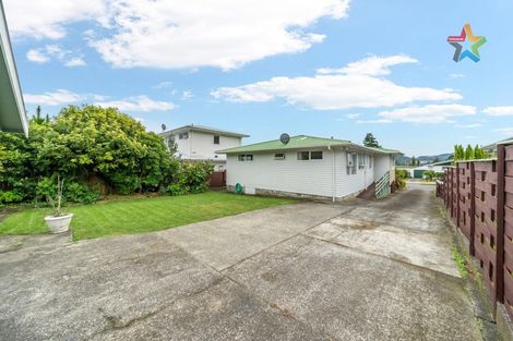 Photo of property in 16 Tanekaha Street, Stokes Valley, Lower Hutt, 5019