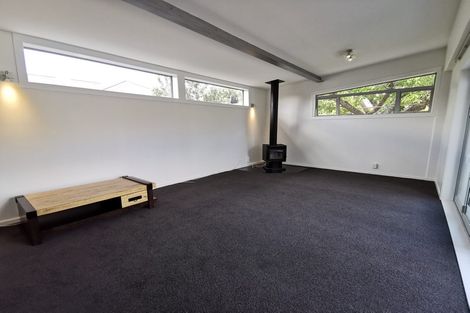 Photo of property in 111 Memorial Avenue, Burnside, Christchurch, 8053