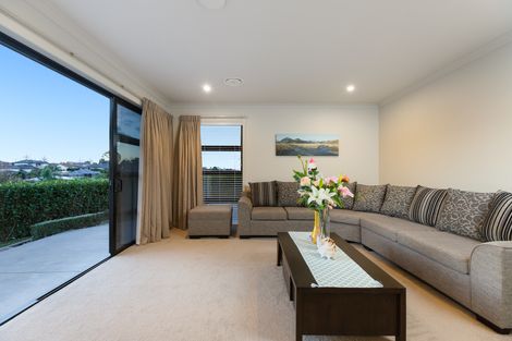 Photo of property in 1 Lochay Place, Pyes Pa, Tauranga, 3112