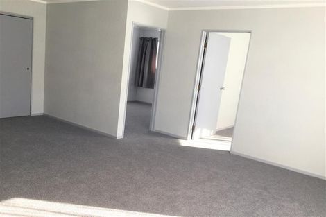 Photo of property in 4 Euclid Street, Vogeltown, New Plymouth, 4310