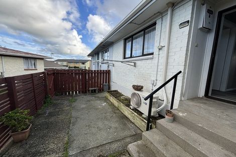 Photo of property in 2/30 Union Street, Papakura, 2110
