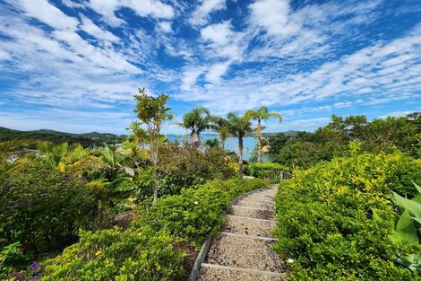 Photo of property in 71-73 Doves Bay Road, Kerikeri, 0294