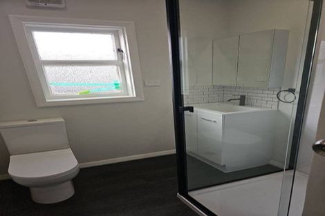 Photo of property in 88 Victoria Street, Carterton, 5713