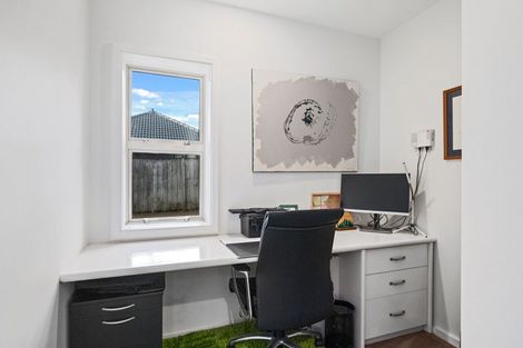 Photo of property in 1/5 Rarere Road, Hauraki, Auckland, 0622