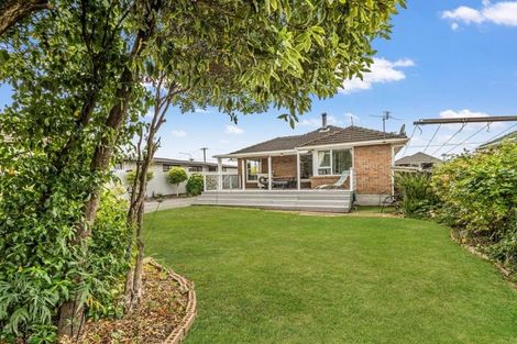 Photo of property in 239 Burwood Road, Burwood, Christchurch, 8083