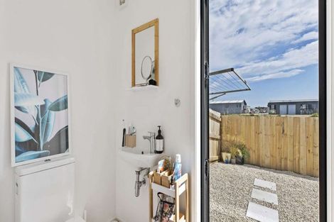 Photo of property in 22 Ashley Place, Papamoa Beach, Papamoa, 3118