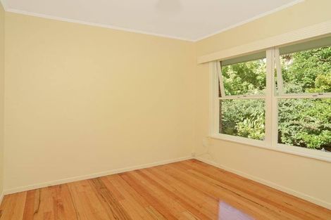 Photo of property in 2/20 Saint Peters Street, Northcote, Auckland, 0627