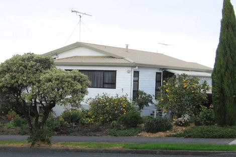 Photo of property in 15 Tamatea Drive, Snells Beach, 0920