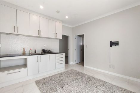 Photo of property in 19 Castlebane Drive, Flat Bush, Auckland, 2019