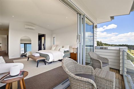 Photo of property in 55 Pinetone Road, Kumeu, 0892