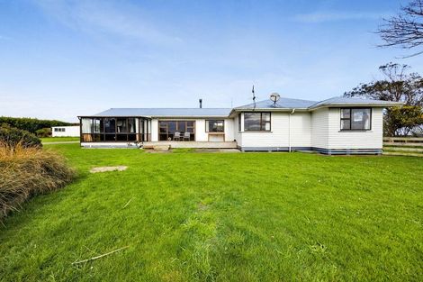 Photo of property in 180 Katene Road, Normanby, Hawera, 4675