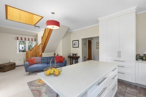 Photo of property in 13 Miro Street, Eastbourne, Lower Hutt, 5013