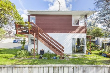 Photo of property in 8a Tawai Street, Trentham, Upper Hutt, 5018