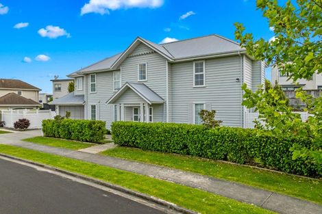 Photo of property in 21 Edgewater Drive, Karaka, Papakura, 2113