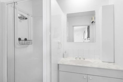 Photo of property in 1/365 Avonhead Road, Avonhead, Christchurch, 8042