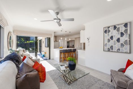 Photo of property in 1/7 O'halloran Road, Howick, Auckland, 2014