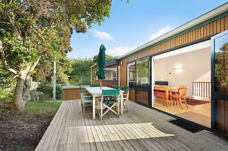 Photo of property in 14 Saint Anne Road, Waipu, 0582