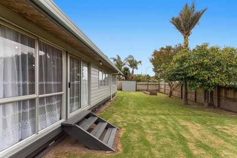 Photo of property in 49 Rata Avenue, Edgecumbe, 3120
