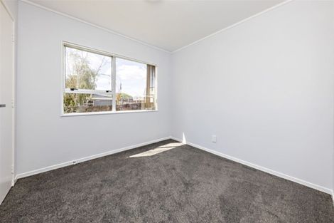 Photo of property in 2/20 Darnell Crescent, Clover Park, Auckland, 2019