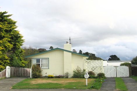 Photo of property in 43 Mountbatten Grove, Clouston Park, Upper Hutt, 5018
