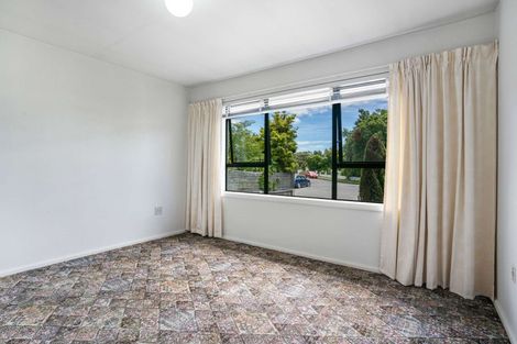 Photo of property in 14 Ardmore Place, Bishopdale, Christchurch, 8053