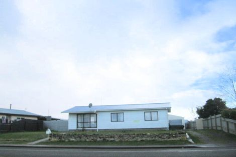 Photo of property in 346 Flaxmere Avenue, Flaxmere, Hastings, 4120