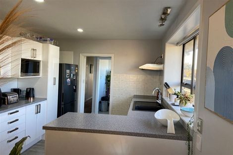 Photo of property in 91 Oakhampton Street, Hornby, Christchurch, 8042