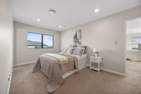 Photo of property in 67 Drumbuoy Drive, Flat Bush, Auckland, 2019