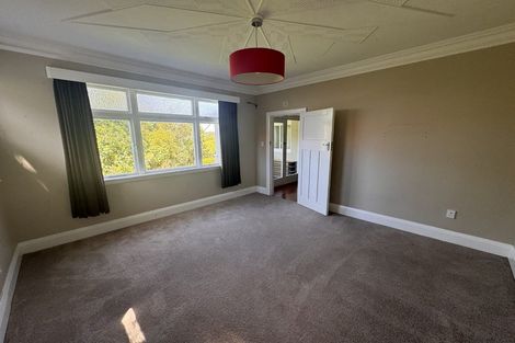 Photo of property in 24 Highbury Crescent, Highbury, Wellington, 6012