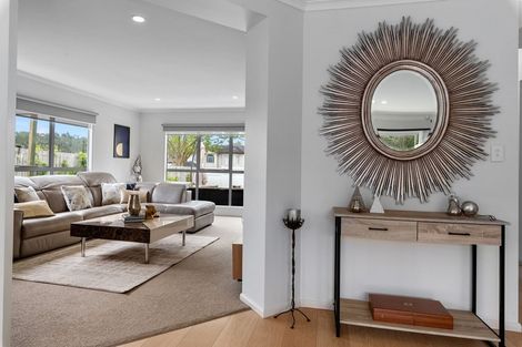 Photo of property in 12 Mahoney Drive, Albany, Auckland, 0632