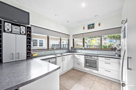 Photo of property in 75 Wyndrum Avenue, Waterloo, Lower Hutt, 5011