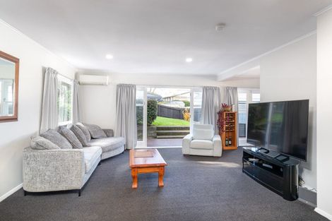 Photo of property in 5a Gloucester Street, Silverstream, Upper Hutt, 5019