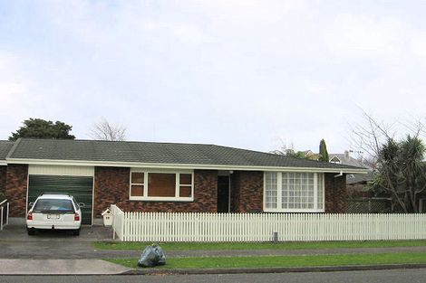 Photo of property in 44 Elmira Avenue, Hokowhitu, Palmerston North, 4410