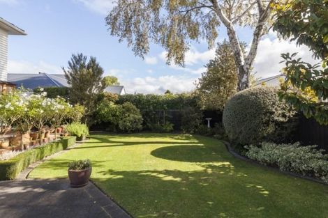 Photo of property in 51 Plynlimon Road, Strowan, Christchurch, 8052