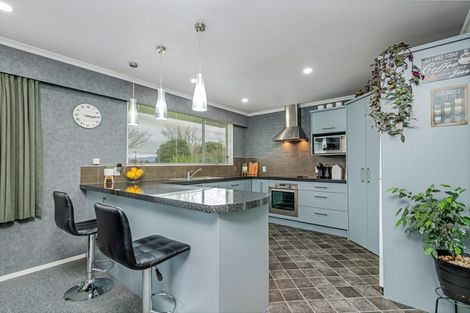 Photo of property in 76 John F Kennedy Drive, Milson, Palmerston North, 4414