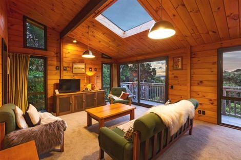 Photo of property in 88 Motuhara Road, Plimmerton, Porirua, 5026