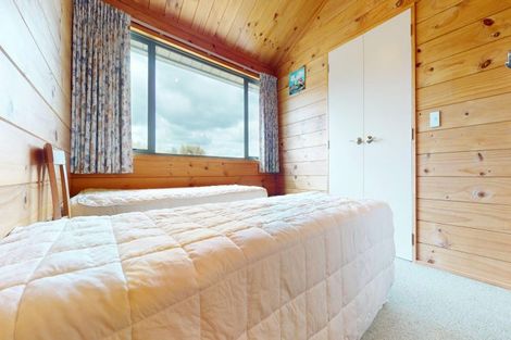 Photo of property in 5 Quail Way, Waitarere, Levin, 5510