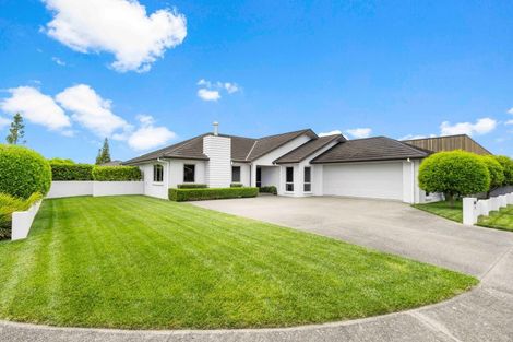 Photo of property in 10 Amokura Crescent, Flagstaff, Hamilton, 3210