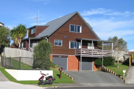 Photo of property in 15 Rosehill Place, Nawton, Hamilton, 3200