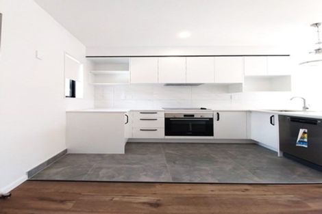 Photo of property in 26/241 Don Buck Road, Massey, Auckland, 0614