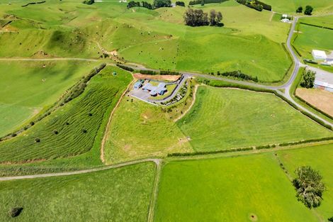 Photo of property in 801 Bird Road, Pukengahu, Stratford, 4393